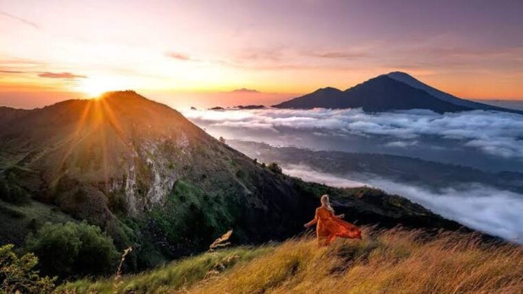 mt-batur-sunrise-hike-with-breakfast-and-hot-spring