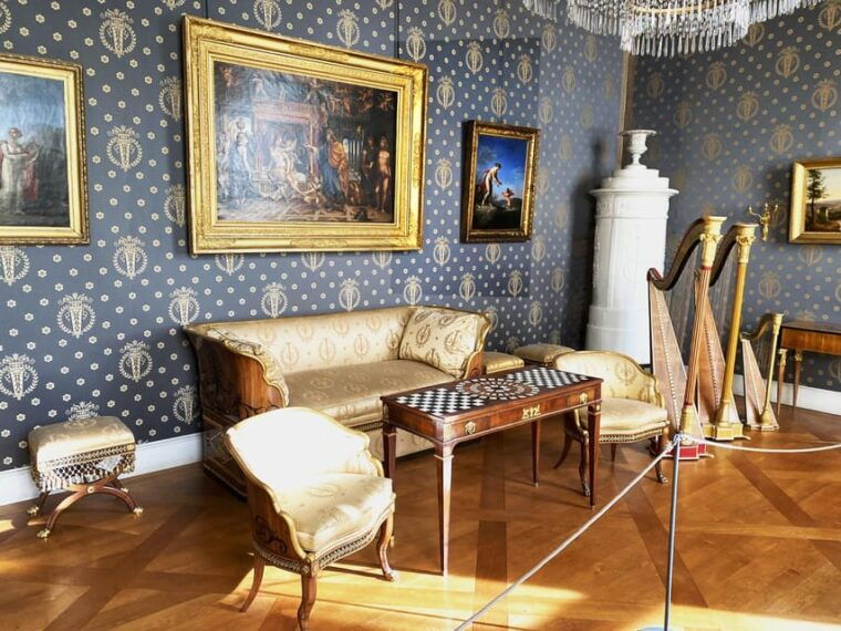 munich-nymphenburg-palace-tickets-and-tour-carriage-museum-3