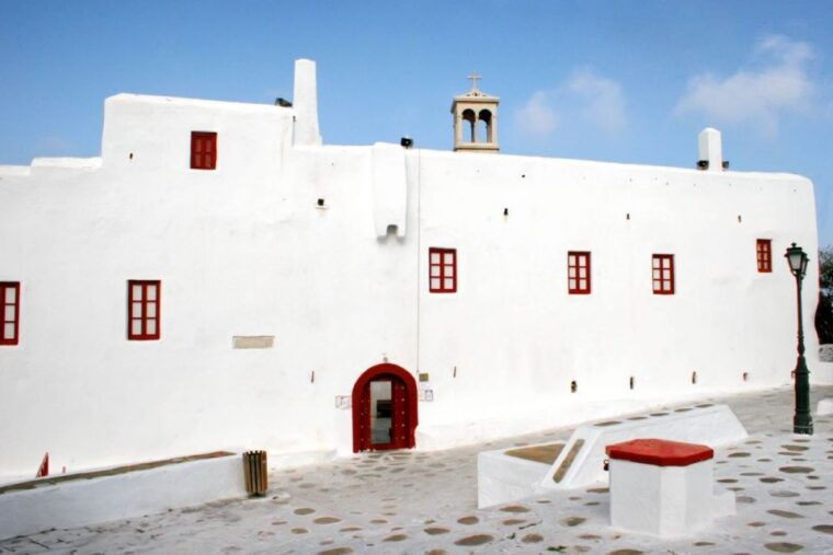mykonos-farm-ano-mera-village-and-beaches-guided-tour