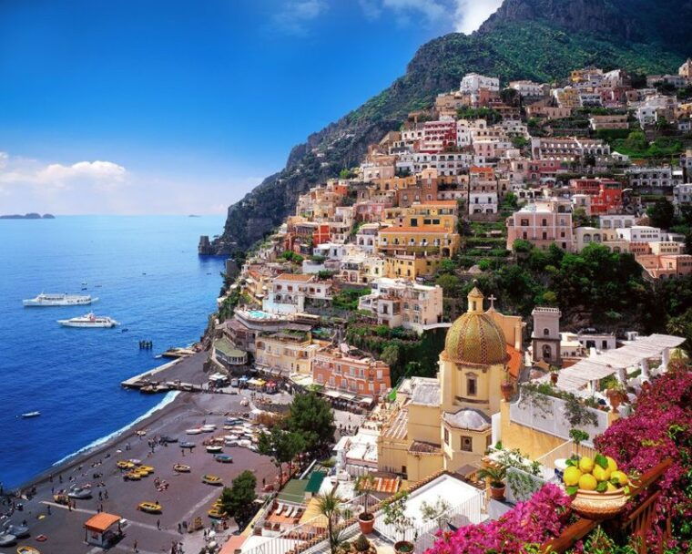 naples-sorrento-positano-private-amalfi-coast-tour-by-vespa