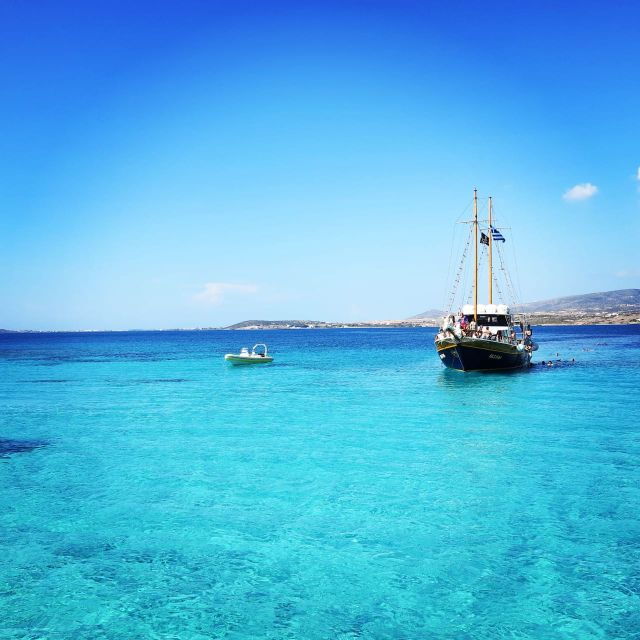 naxos-koufonissia-and-rina-cave-boat-trip-with-bbq