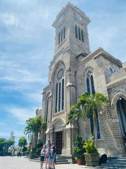 nha-trang-private-half-day-tour-with-lunch-and-hotel-pickup