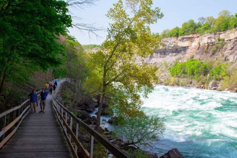 niagara-falls-summer-fun-tour