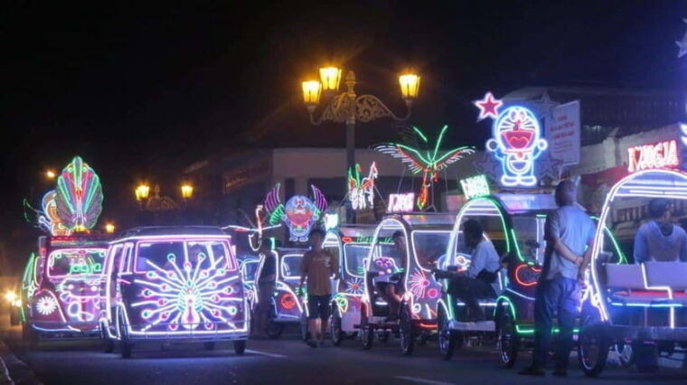 night-street-food-and-cultural-walking-tour
