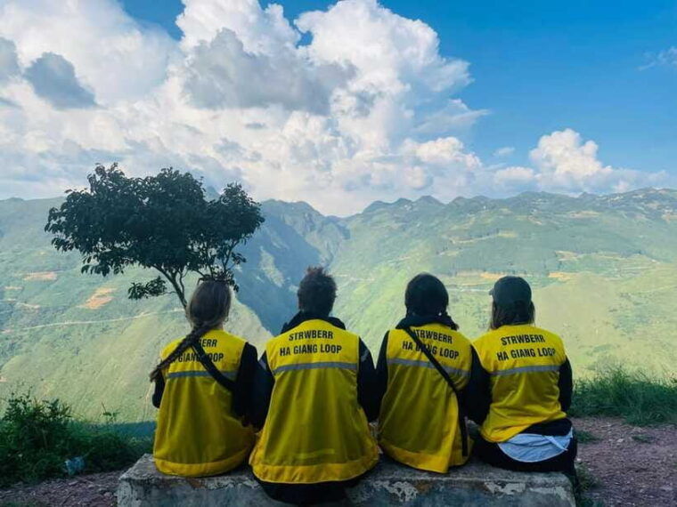 ninh-binh-ha-giang-4days-3nights-easy-rider-with-bus