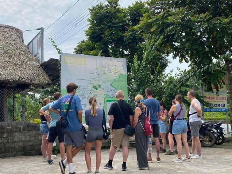ninh-binh-ha-giang3d-motorbike-tour-to-dong-van-yen-minh