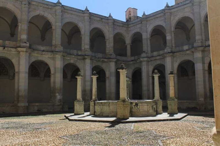 oaxaca-and-its-colors-walking-city-tour