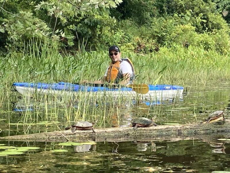 ottawa-ecological-reserve-kayak-tour-with-turtle-sightings