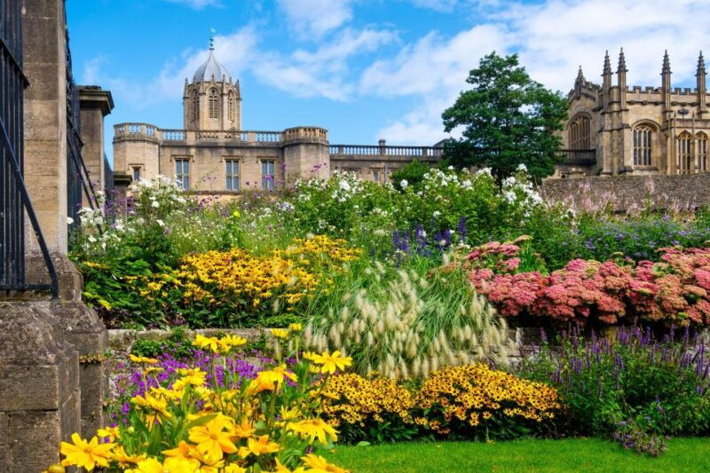Oxford Top 10 City Highlights - Exploring the Bridge of Sighs