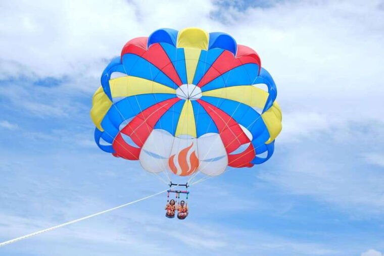panglao-solo-or-tandem-parasailing-experience-near-alona