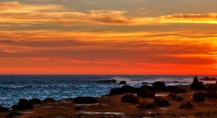 paracas-amazing-sunset-in-the-paracas-national-reserve