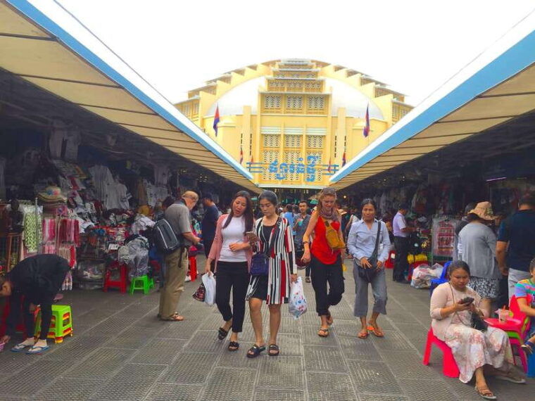 phnom-penh-full-day-city-tour-with-experienced-tour-guide