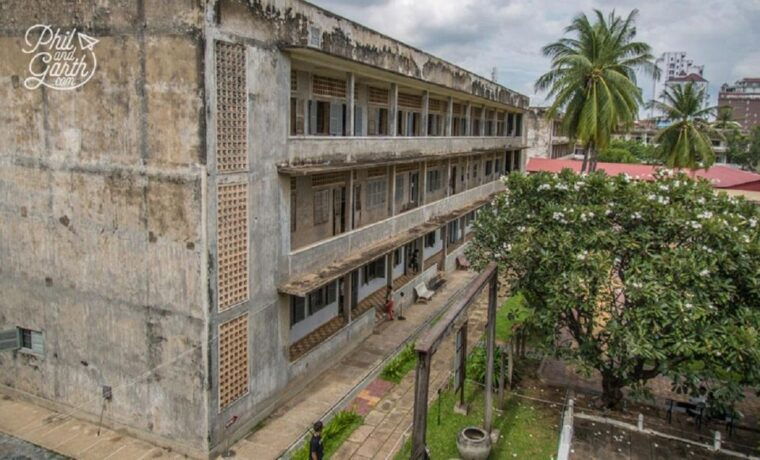 phnom-penh-killing-fields-and-s-21-museum-tour