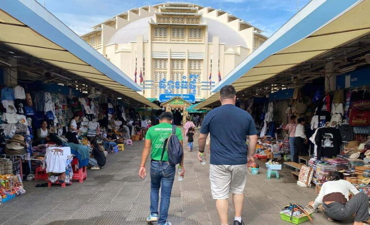 phnom-penh-morning-foodie-market-tour-by-tuk-tuk