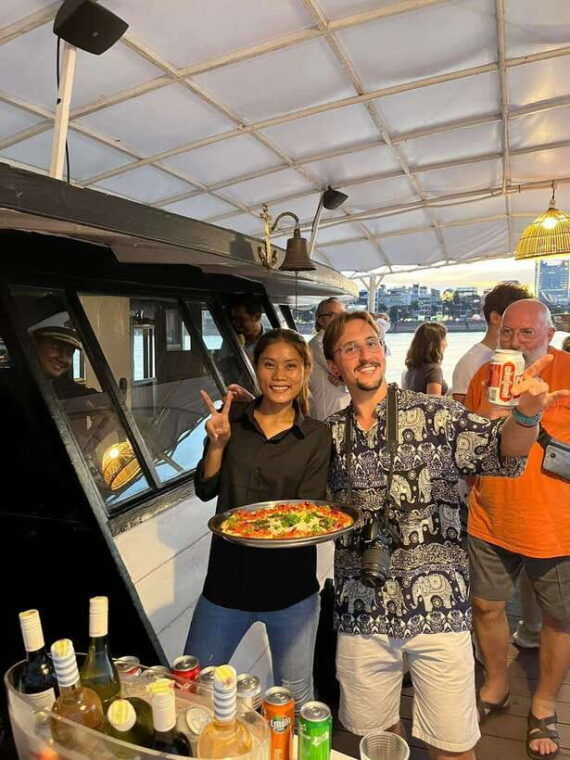 phnom-penh-sunset-cruise-tour-enjoy-and-relaxing