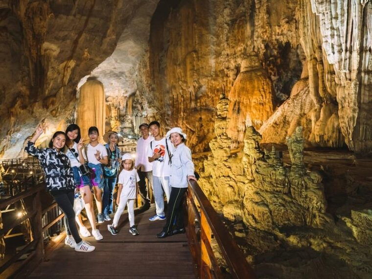phong-nha-cave-paradise-cave-tour-dong-hoi-phong-nha