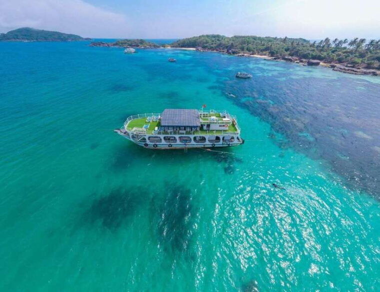 phu-quoc-3-islands-trip-snorkeling-by-speed-boat