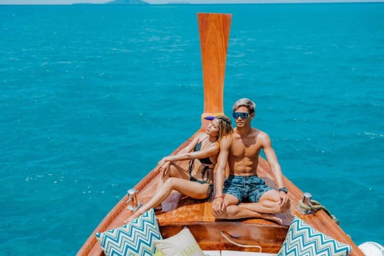 phuket-half-day-luxury-long-tail-boat-to-maiton-coral