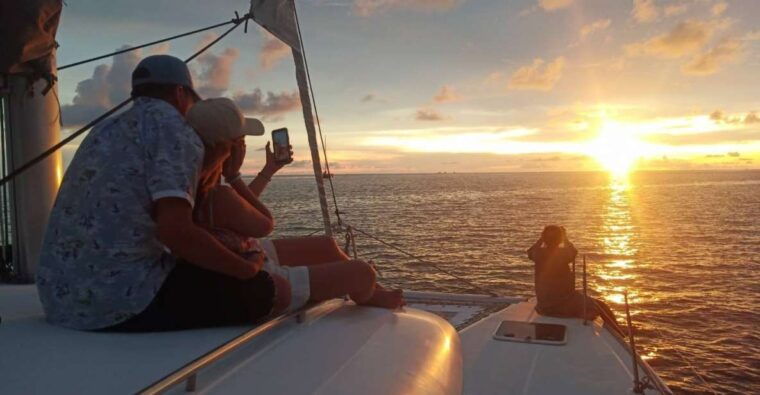 phuket-private-catamaran-to-coral-sunset-cruise-tour