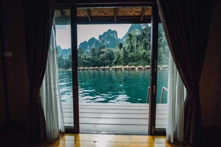 phuket-samet-nangshe-viewpoint-and-cheow-lan-lake-tour