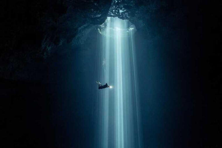 playa-del-carmen-diving-in-cenotes-the-pit-and-dos-ojos