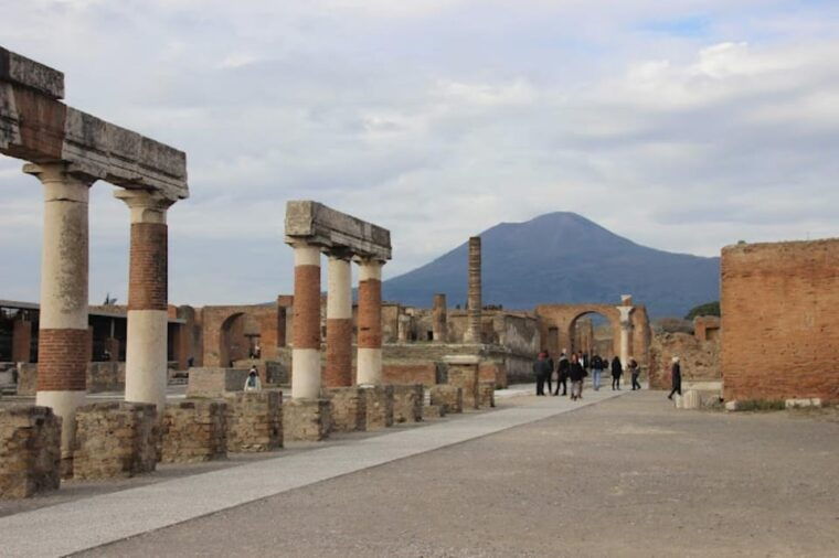 pompeii-and-wine-tasting-tour