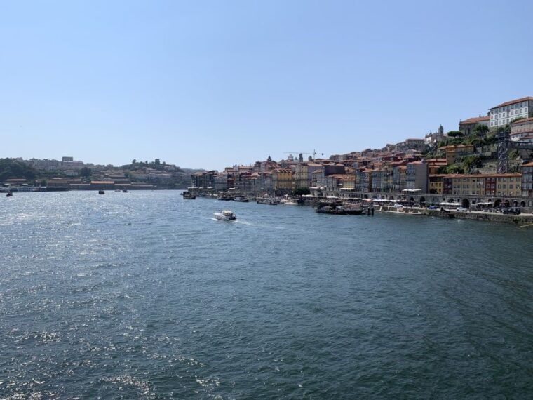 porto-and-gaia-walking-tour-of-douros-two-riversides-2