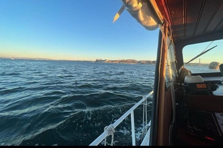 porto-douro-private-cruiser-only-for-you6-bridges-sunset