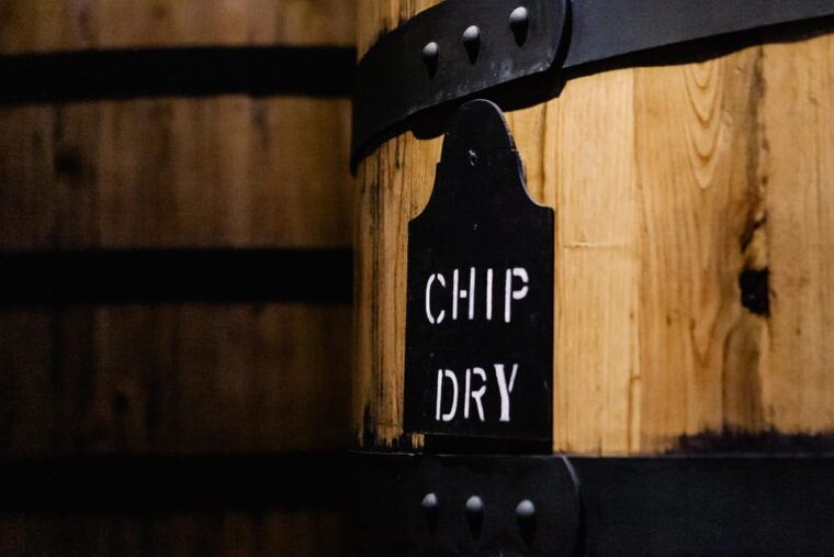 porto-taylors-port-wine-cellar-tour-the-wine-experience
