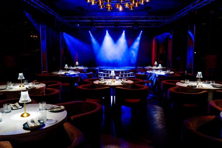 prague-3-course-dinner-live-cabaret-show-at-medusa