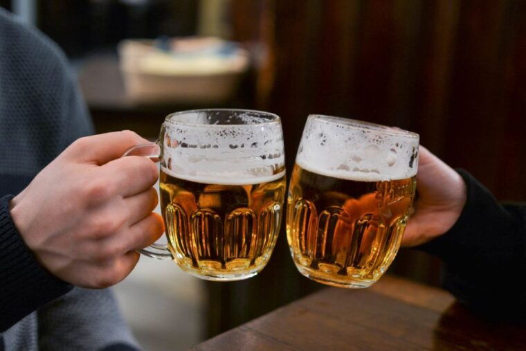 prague-3-hour-beer-tour-and-traditional-czech-dinner