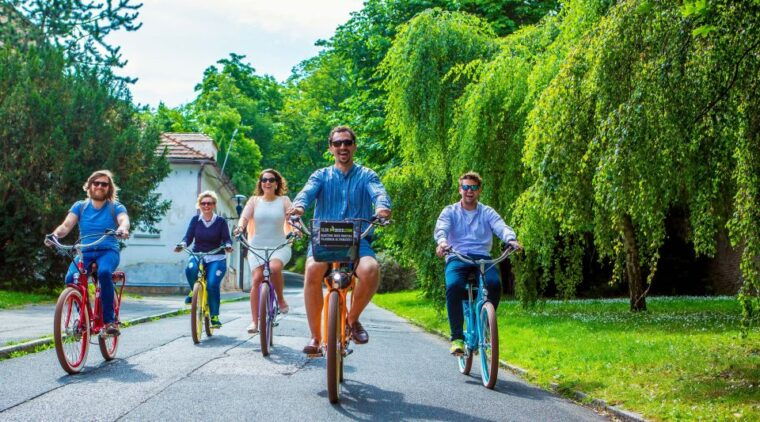 prague-7-best-viewpoints-of-prague-e-bike-tour