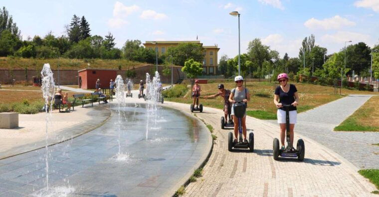 prague-castle-district-segway-tour