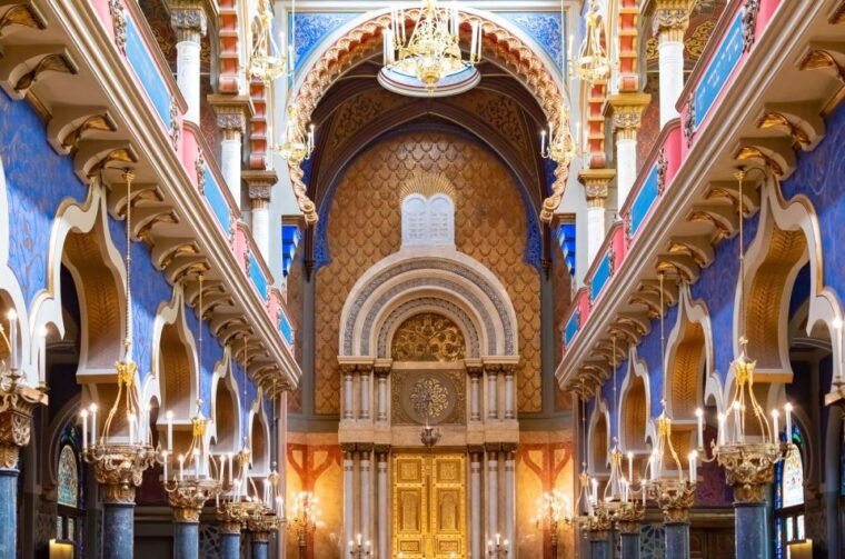 prague-old-town-and-top-attractions-private-tour-by-car