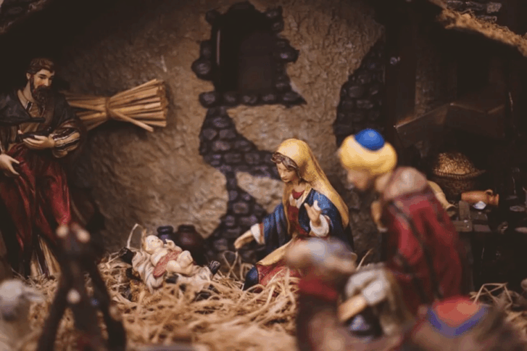 pragues-3-hour-winter-walking-tour-and-christmas-market