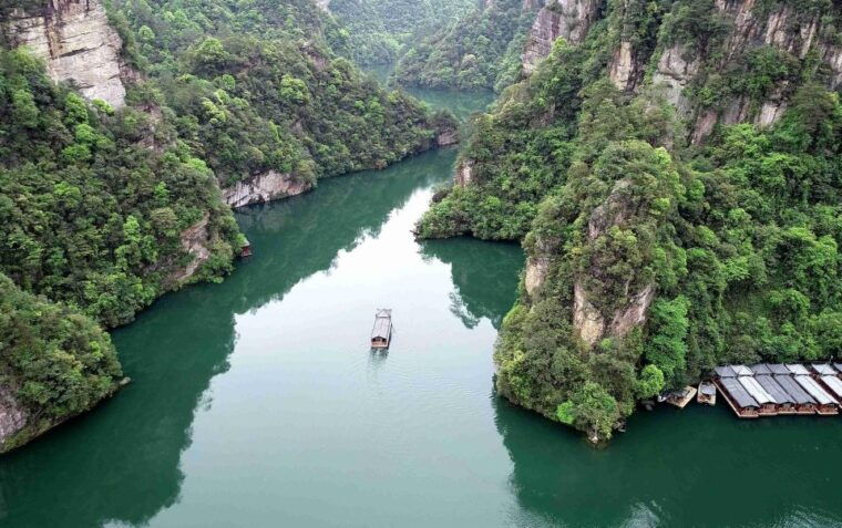private-4-day-zhangjiajie-trip-with-enshi-grand-canyon