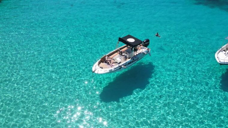 private-boat-tour-discover-cominos-blue-and-crystal-lagoon