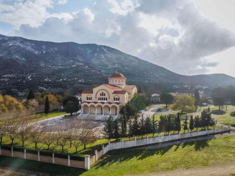 private-customized-tour-scenery-of-kefalonia