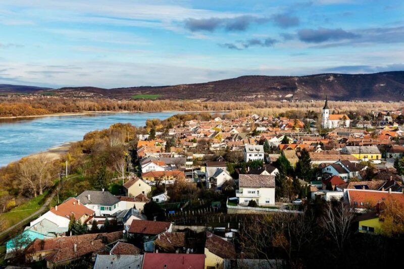 private-danube-bend-experience-with-gabor