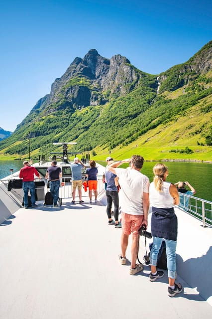 private-day-tour-flam-railway-fjord-cruise-from-bergen