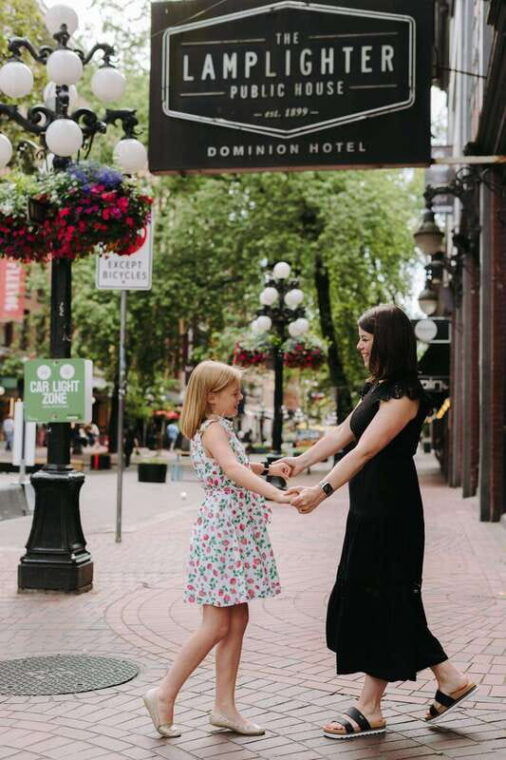 private-professional-vacation-photoshoot-in-vancouver