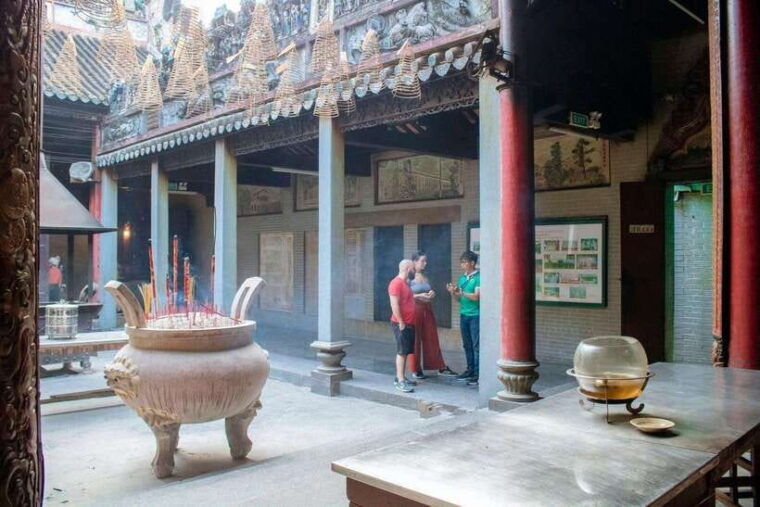 private-saigon-history-hidden-gems-scooter-sightseeing-tour