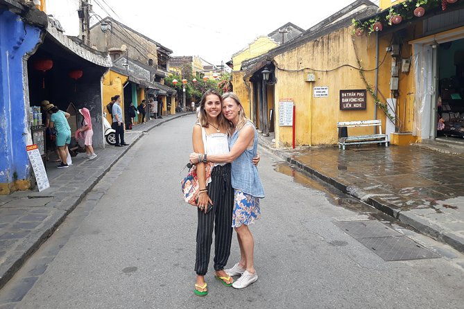 PRIVATE TOUR Marble Mountains-Hoi An Old town-Night Market-Boat - FAQs
