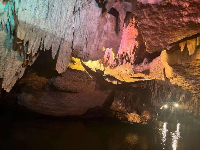 private-tour-ninh-binh-adventure-to-hoa-lu-trang-an