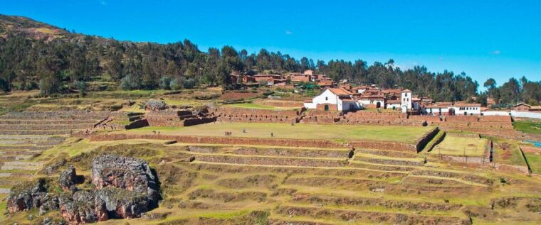 private-tour-sacred-valley-vip-maras-moray-ollantaytambo