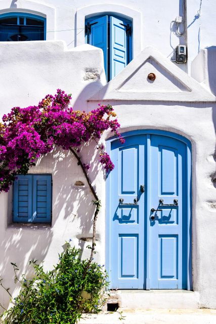 private-transferfrom-your-villa-to-mykonos-old-port-minibus