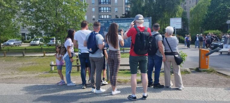 private-walking-tour-with-berlin-highlights-licensed-guide