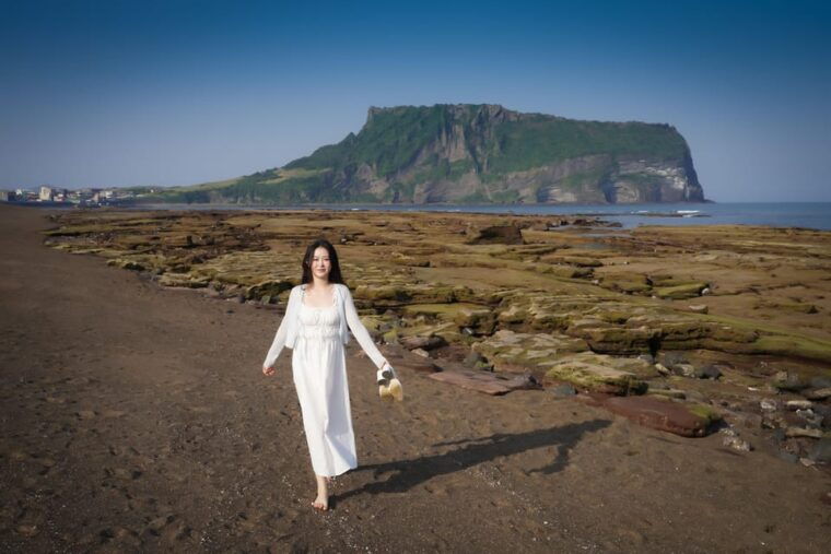 professional-photography-experience-in-jeju-landmark