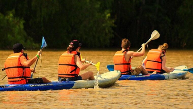 puerto-maldonado-kayak-and-zip-line-adventure-monkey-isla