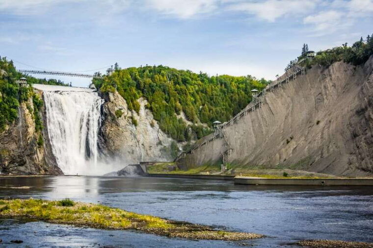 quebec-city-montmorency-falls-with-cable-car-ride